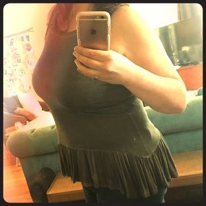 Dantelle Gray Ruffle Tank Size Small